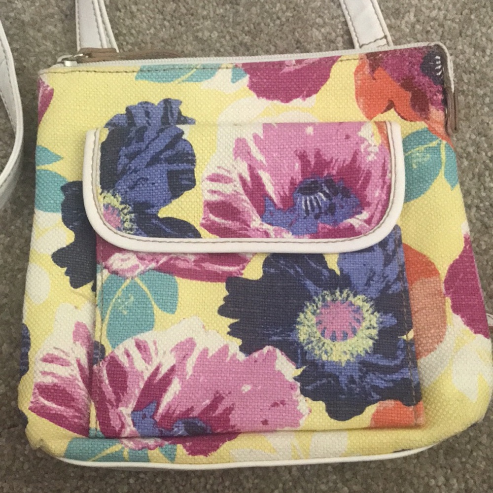 Relic Floral Canvas Crossbody Purse - Picture 5 of 8